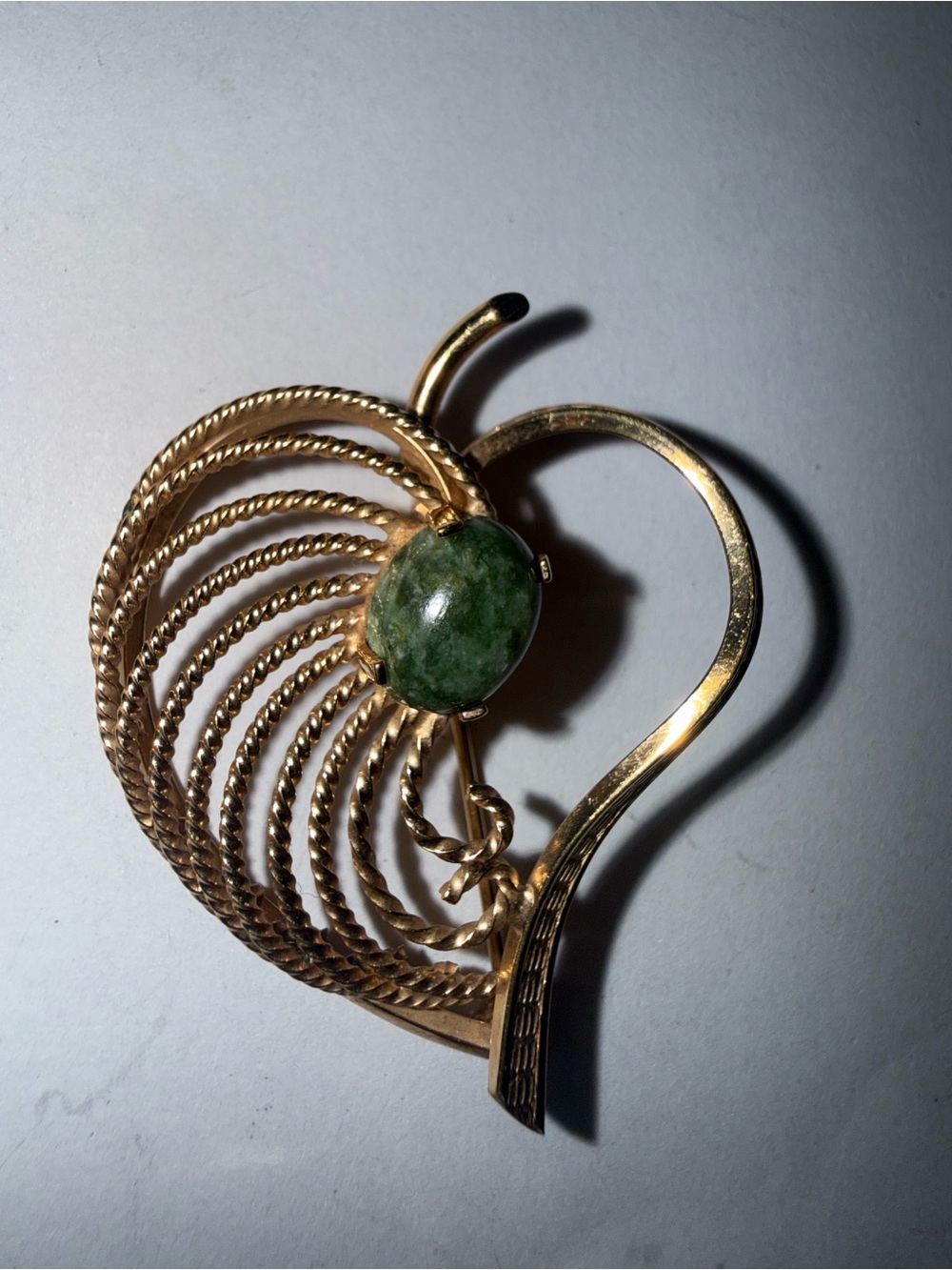 BOJAR 12k GF - Gold-Tone Heart Brooch with Green Stone Accent - Women's Jewelry